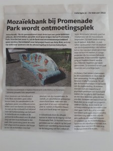 krantenartikel mozaiekbank Velserbroek